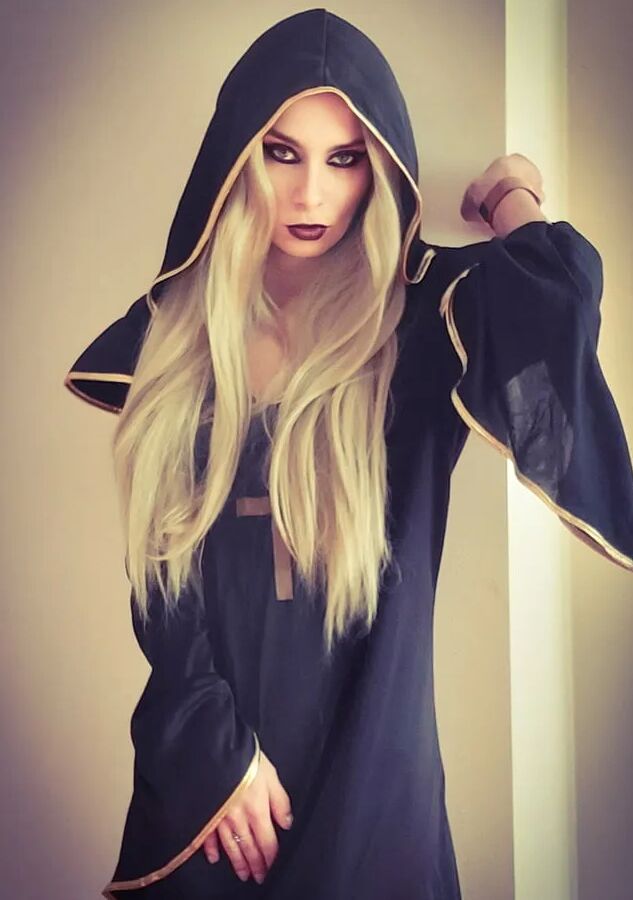 Halloween horny nun