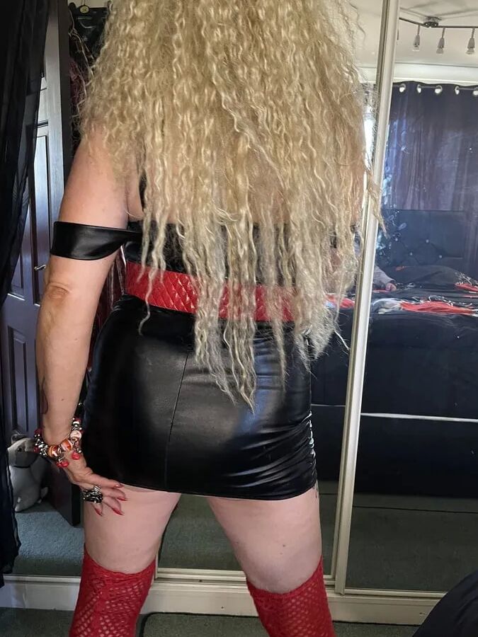 SLUT 173