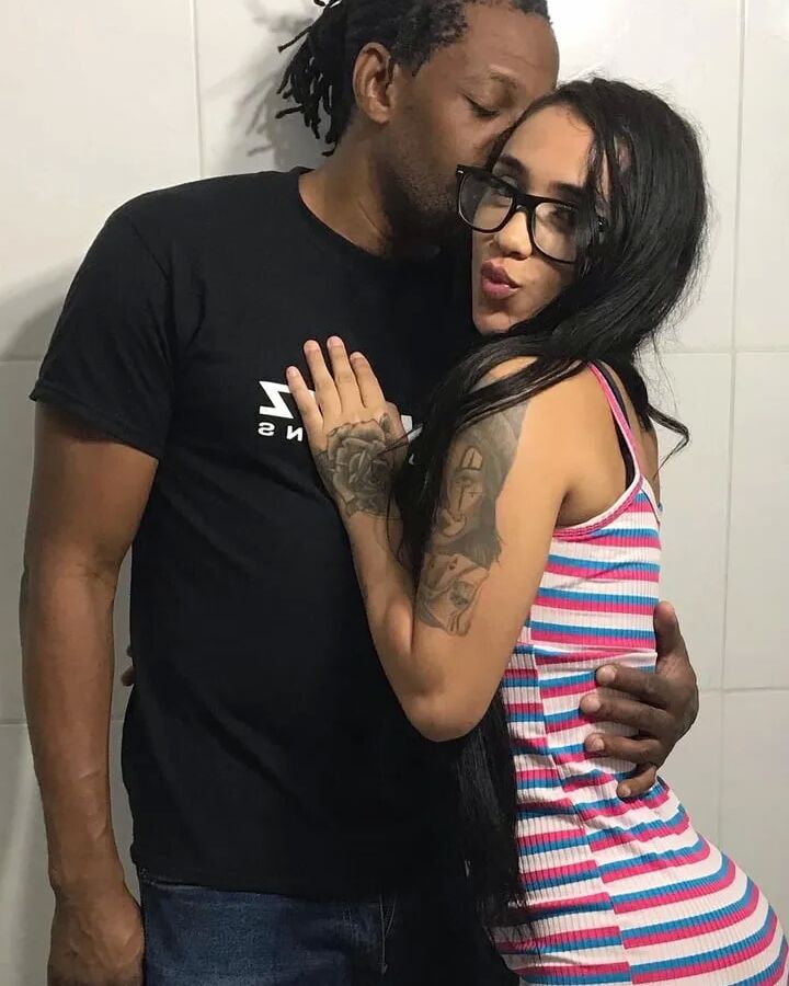 Michelly Beatriz & Clarkes Boutaine