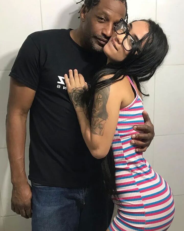 Michelly Beatriz & Clarkes Boutaine