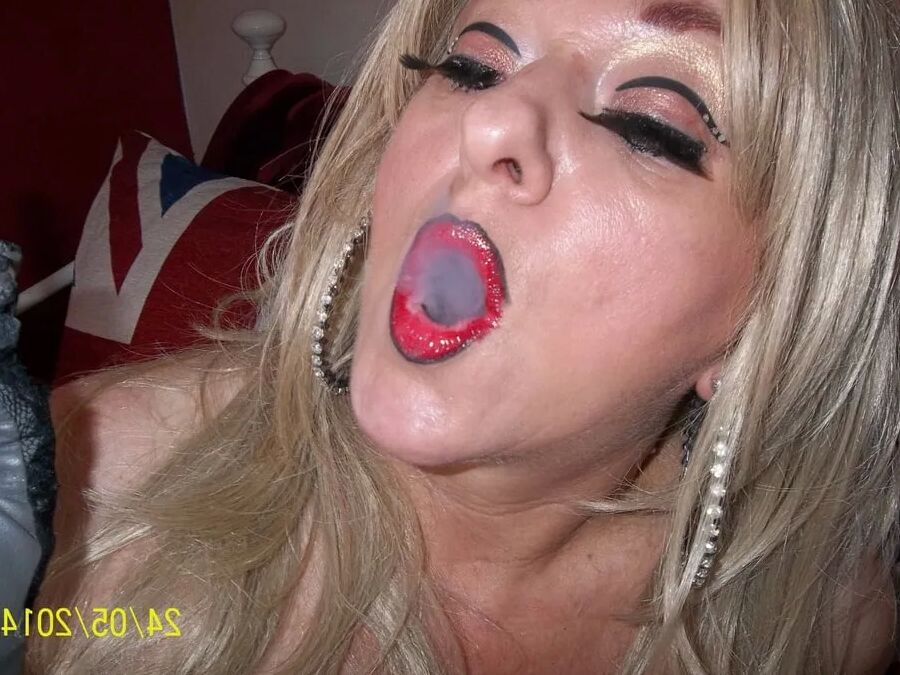 SLUT SATURDAY AFTERNOON