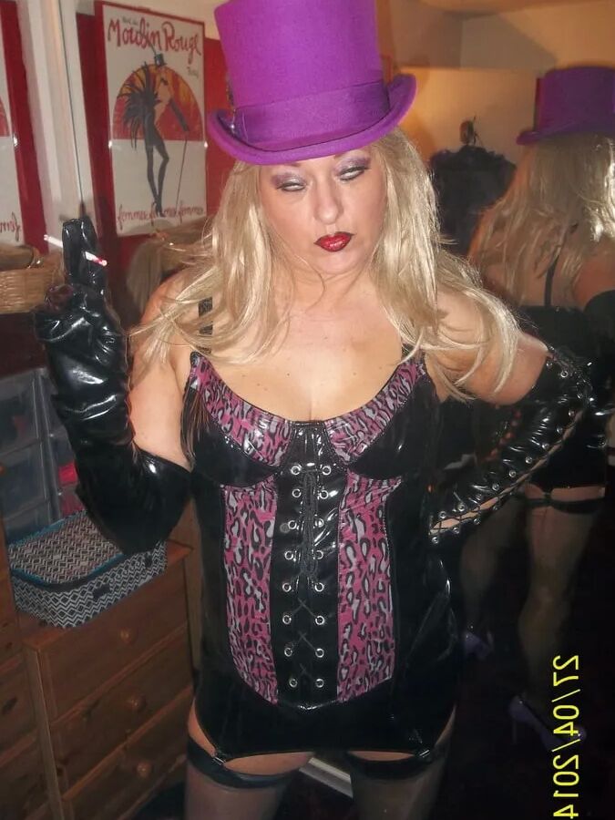 PURPLE SUNDAY