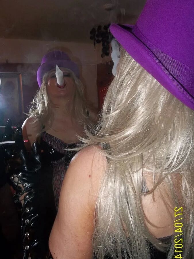 PURPLE SUNDAY