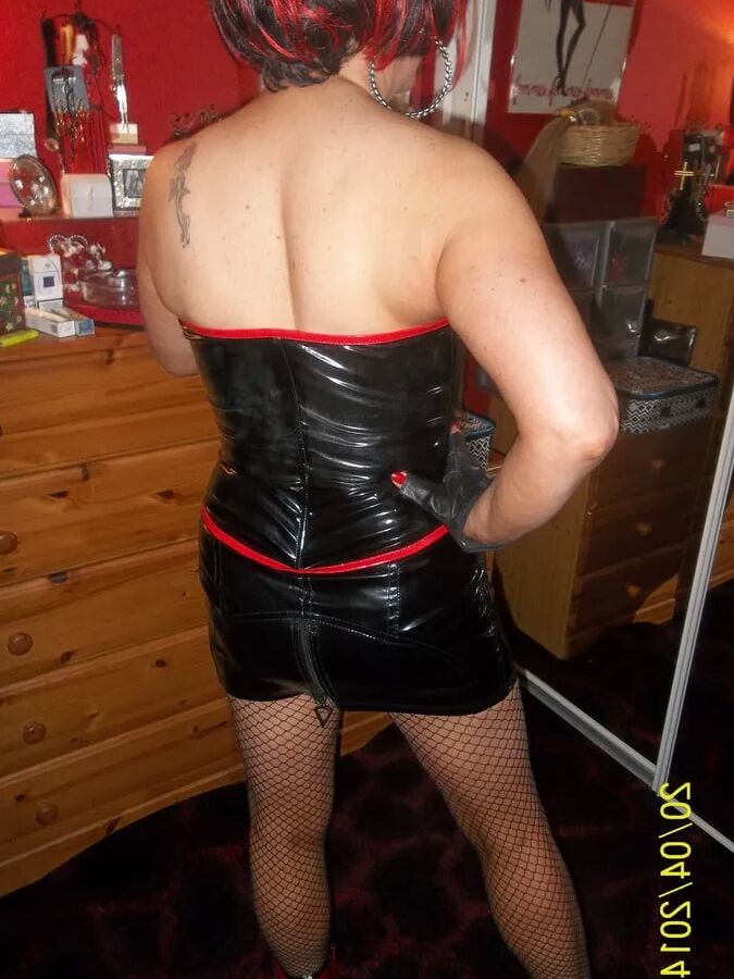SUNDAY WORSHIP