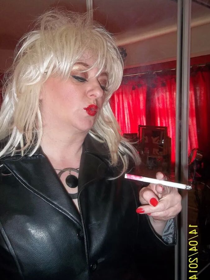 BLOWJOB NEEDED