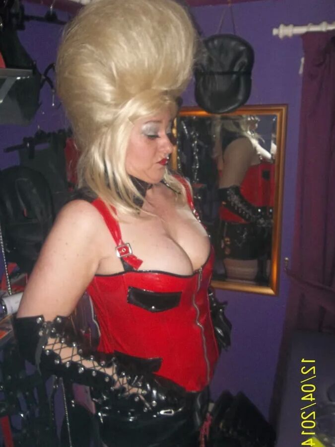 MISTRESS WAKES SLAVE