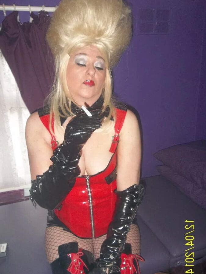 MISTRESS WAKES SLAVE