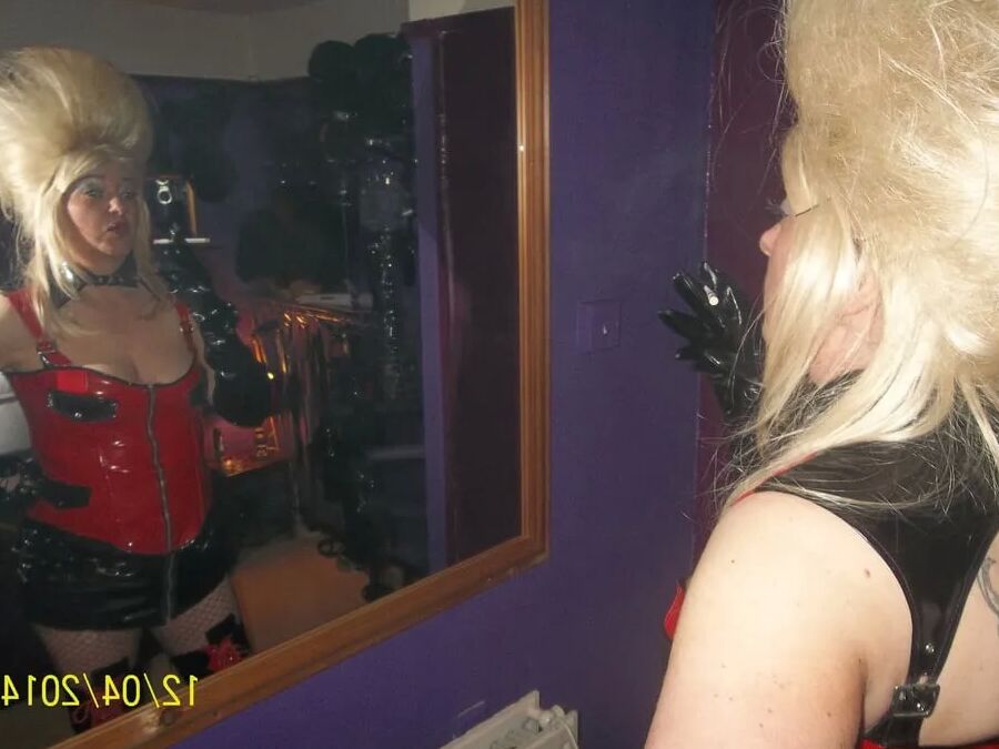 MISTRESS WAKES SLAVE