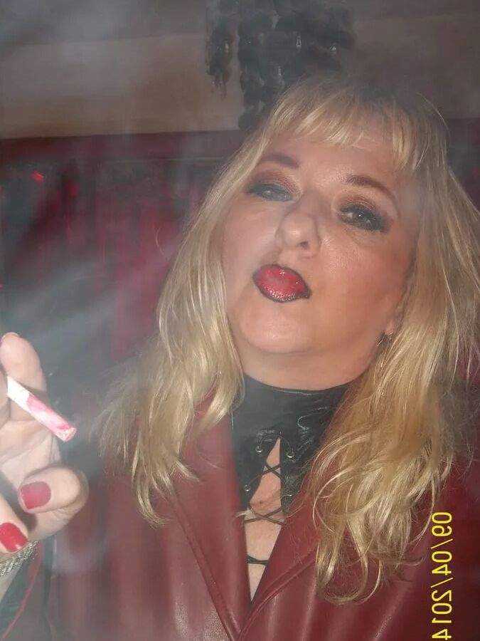 SMOKING DELIGHT