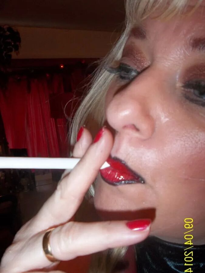 SMOKING DELIGHT