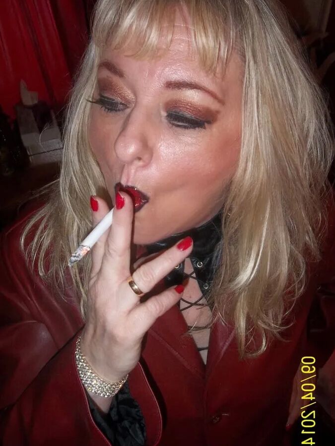 SMOKING DELIGHT