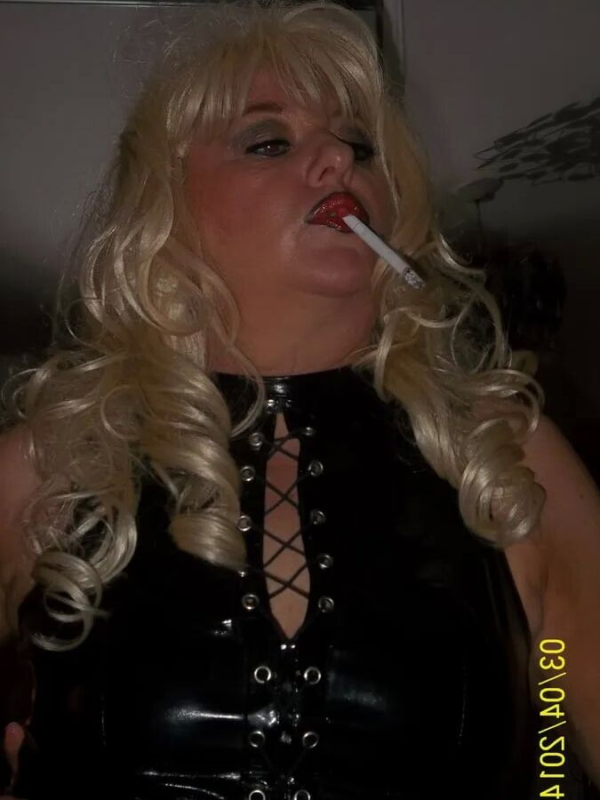 WONDERFUL SMOKING WORLD