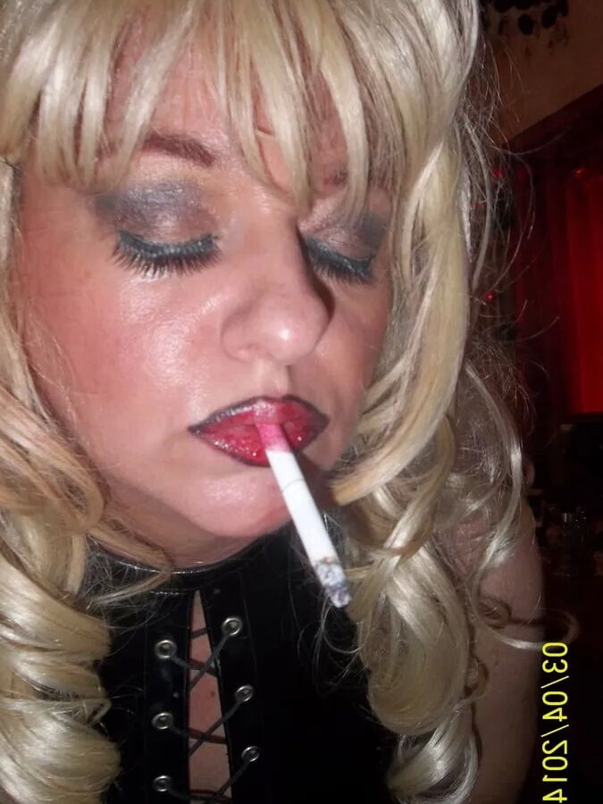 WONDERFUL SMOKING WORLD