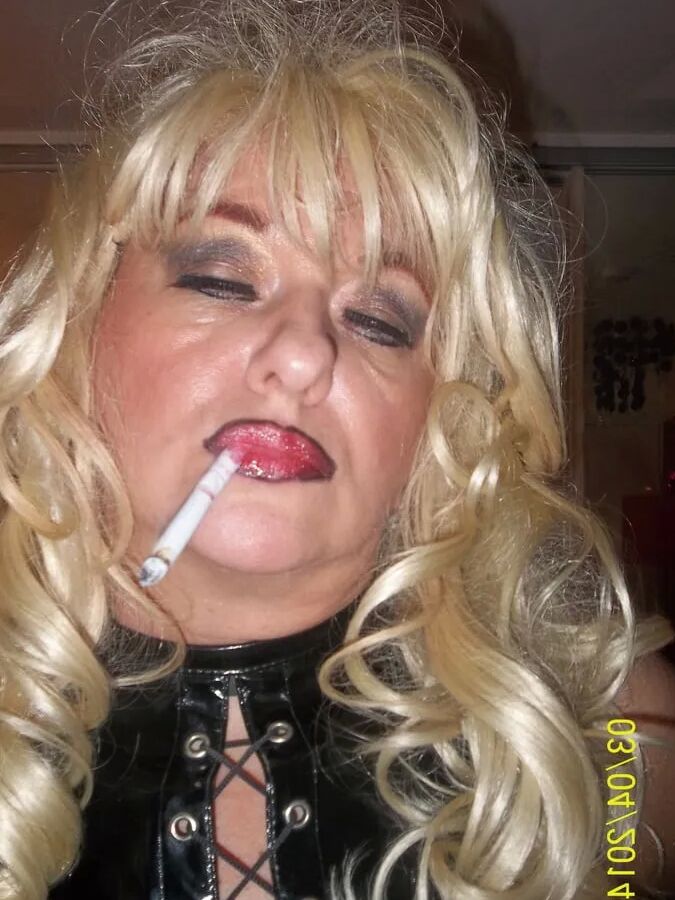 WONDERFUL SMOKING WORLD