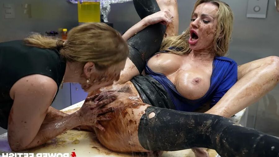 Elen Million's double prolapse