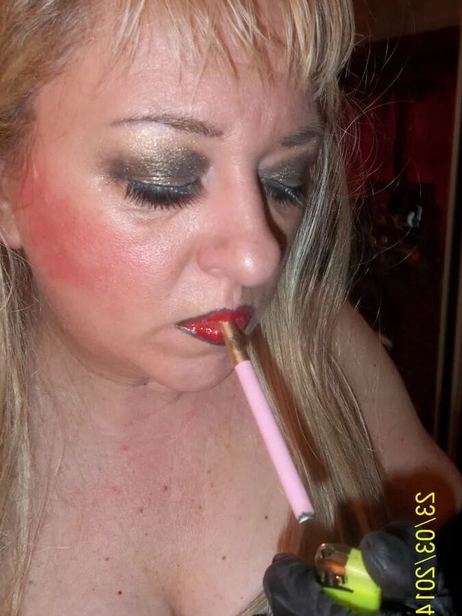 PRETTY PINK SUNDAY
