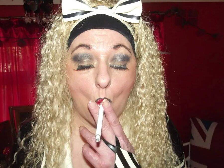 SMOKING SERVICE