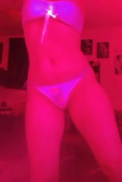 Mmm