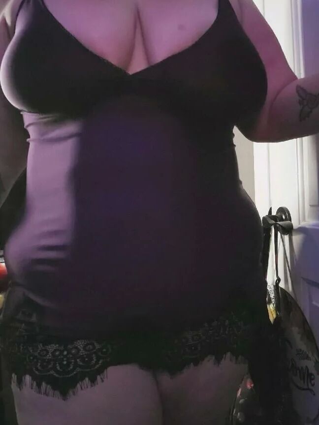 Sexy BBW in lingerie