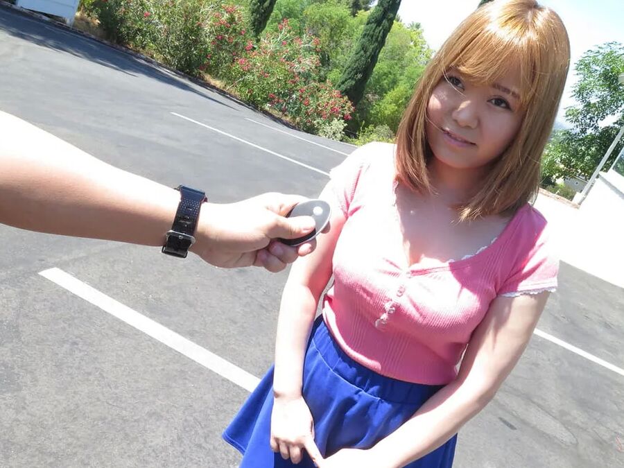 Yui Nanami :: Shy Dating With Remote Rotor - CARIBBEANCOM
