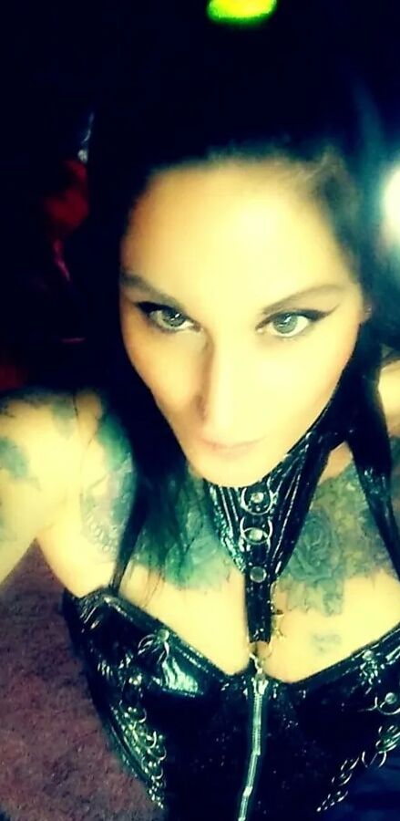 Mistress Luchiea Free Photos