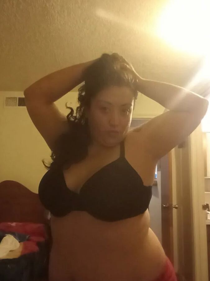 Dirty Latina MILF Free Photos