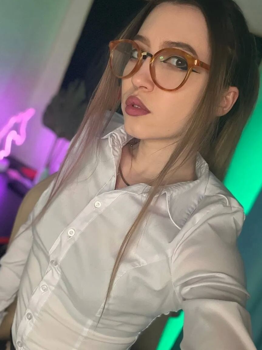 Maddi Free Photos