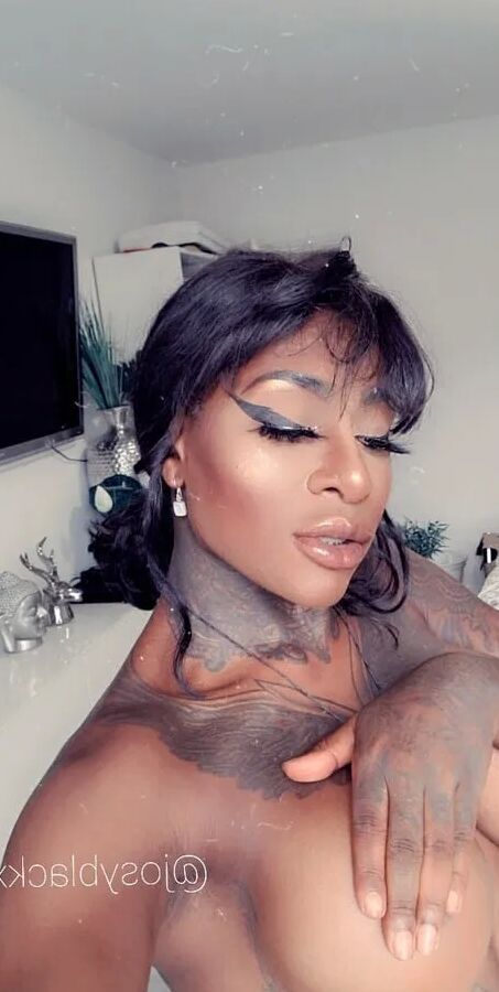 Josy Black Free Photos