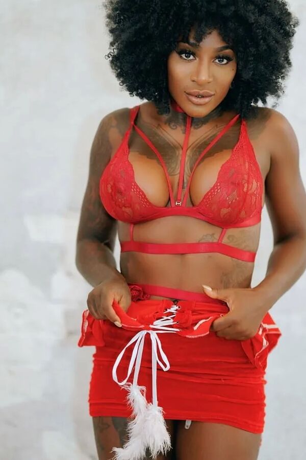Josy Black Free Photos