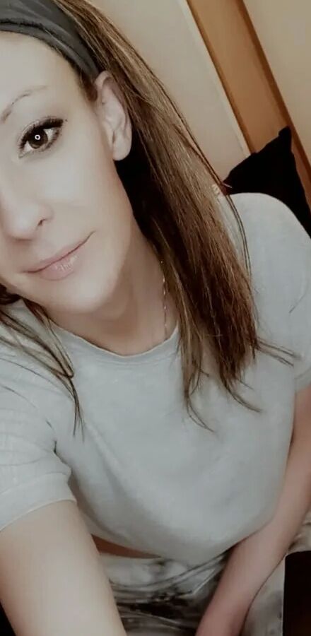 Tayleigh Free Photos