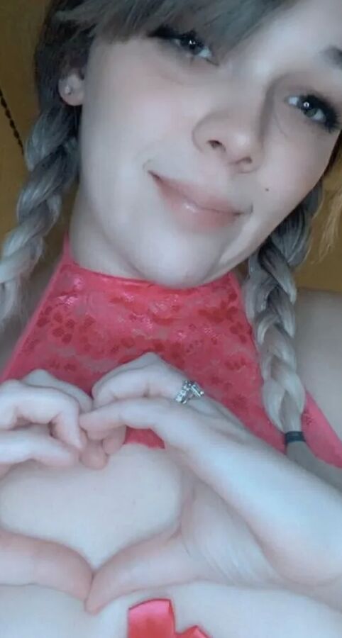AuroraMarie Free Photos