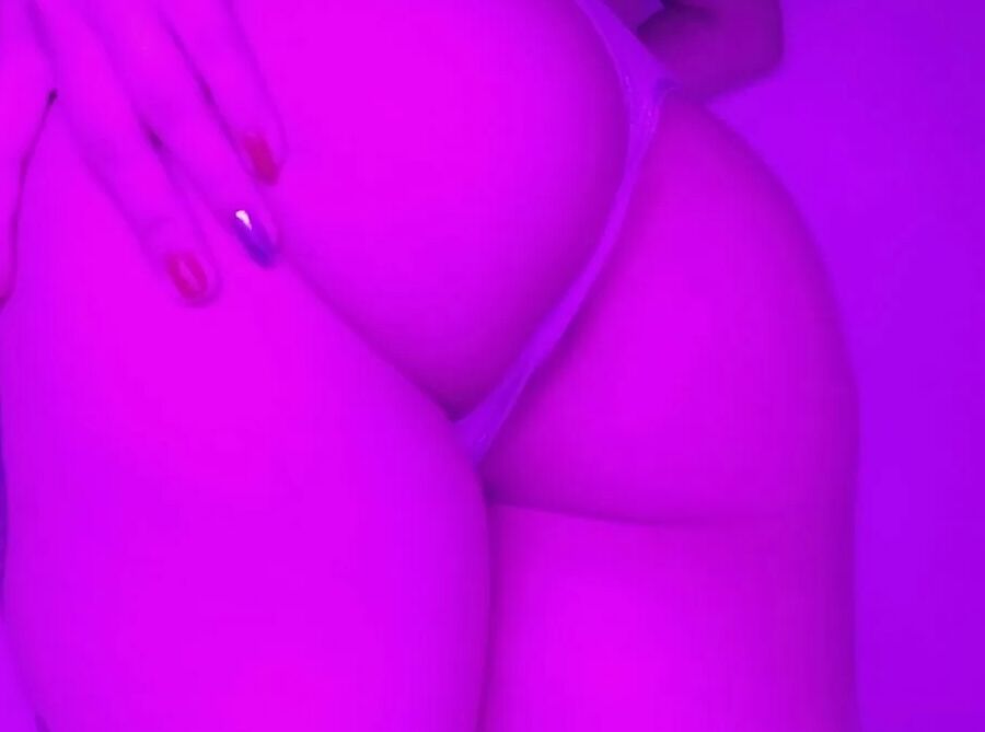 Kat Free Photos
