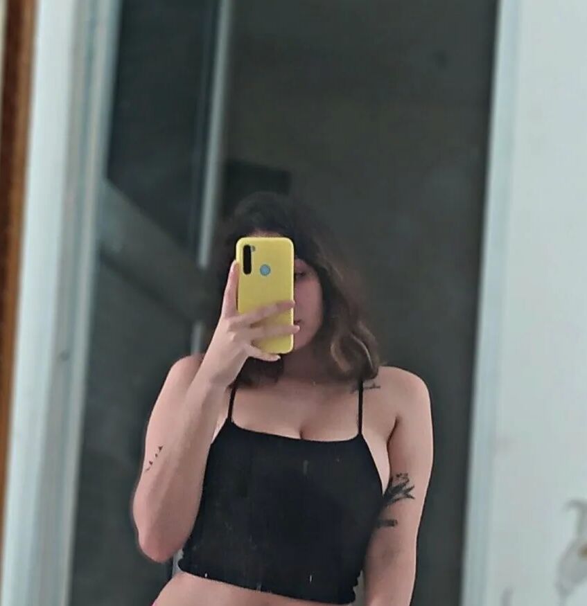 Kat Free Photos