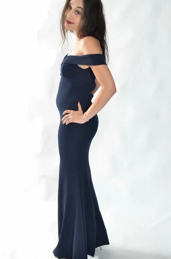 Photo shooting with turkish born Jasmin in an evening dress