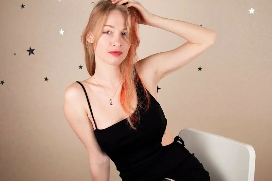 MissRightX Free Photos