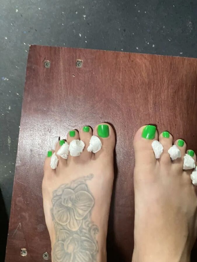 TNT Footwife Painted Toes 2