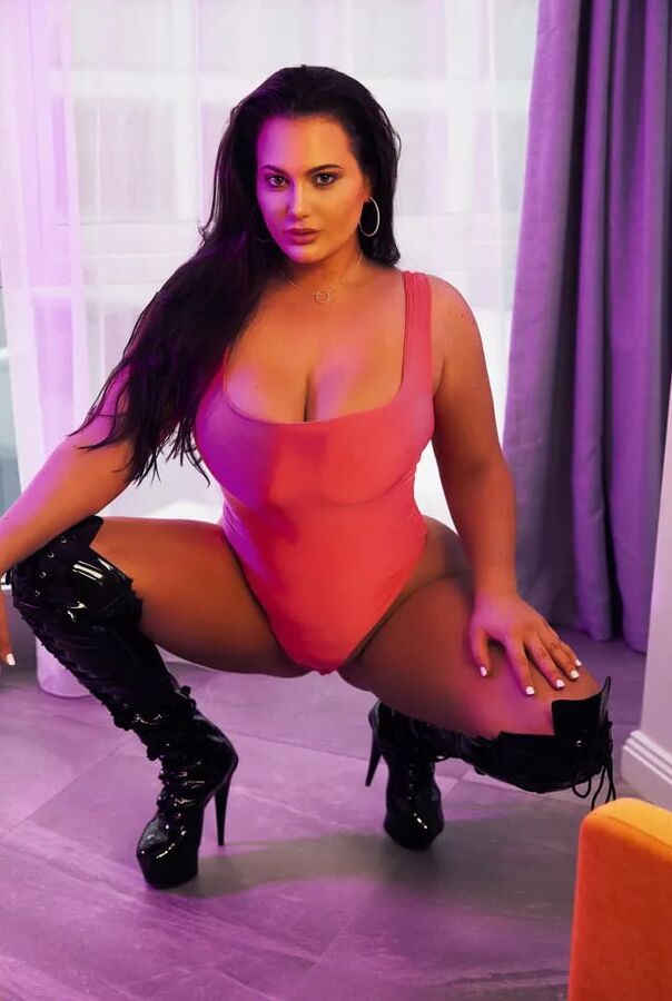 Hot Curvy Italian babe Pink Bodysuit