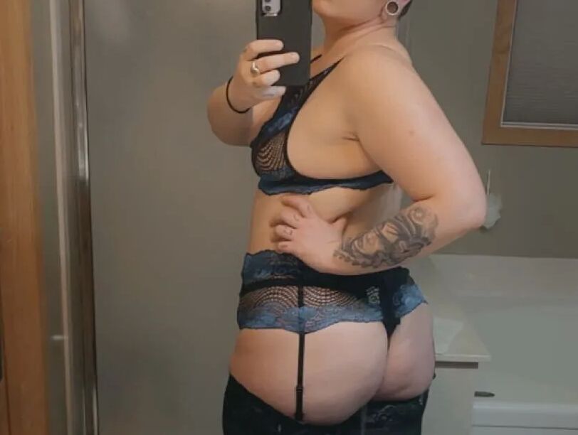 Tattooed pawg