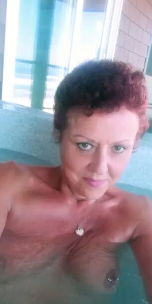 Fun times at the beach in April 2021 with cleanjean