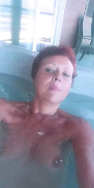 Fun times at the beach in April 2021 with cleanjean