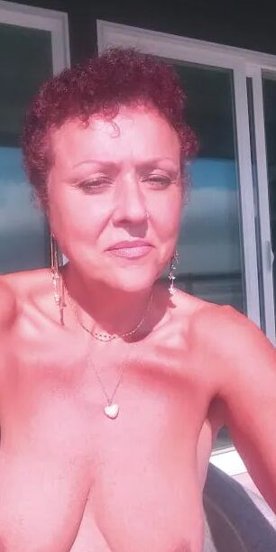 Fun times at the beach in April 2021 with cleanjean