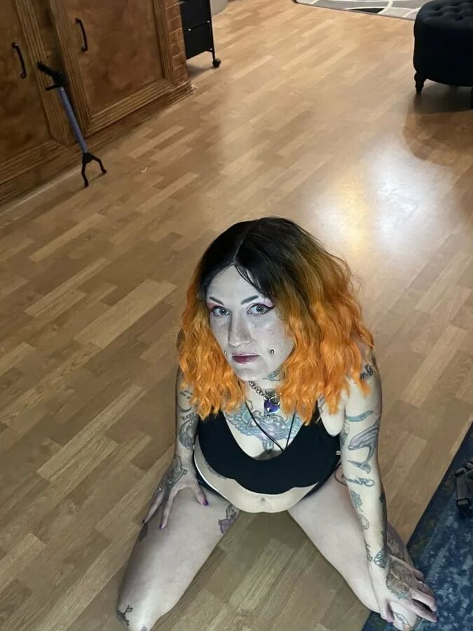 DejaDelore Free Photos
