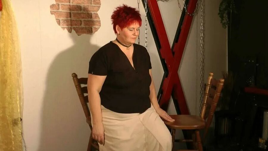 Masturbating in pantyhose