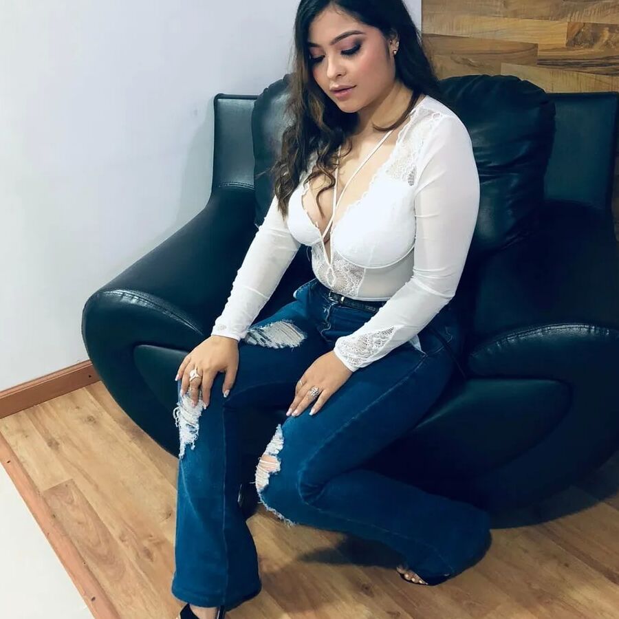 Whitneyassor Free Photos