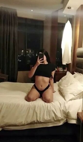 Emily Green Free Photos