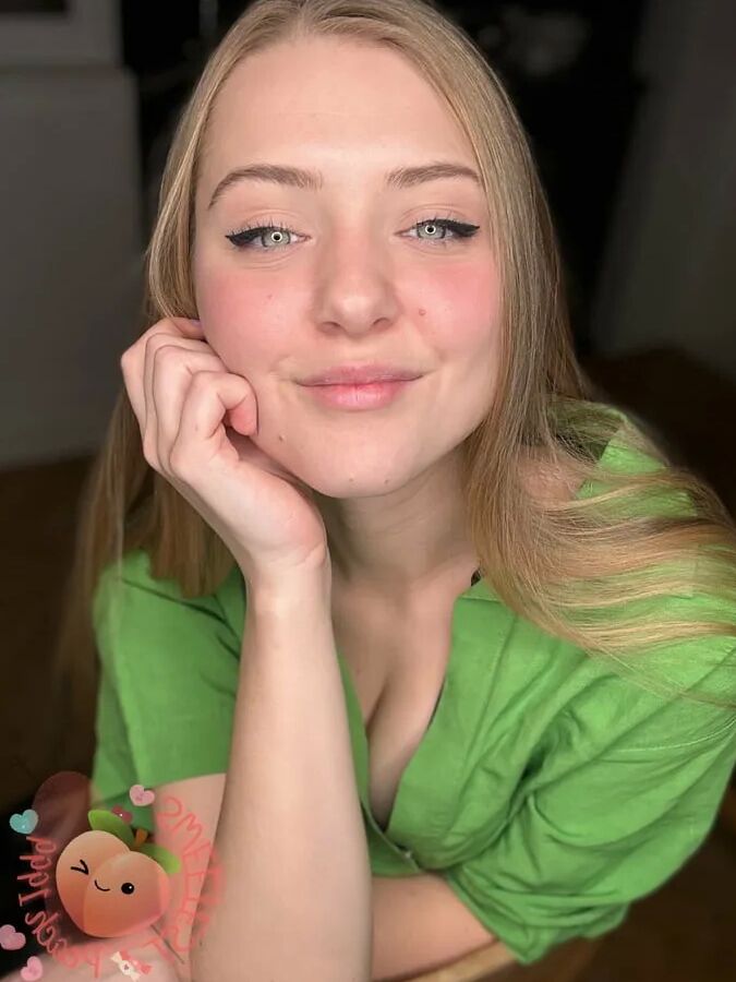 Sweetest Peach 1999 Free Photos