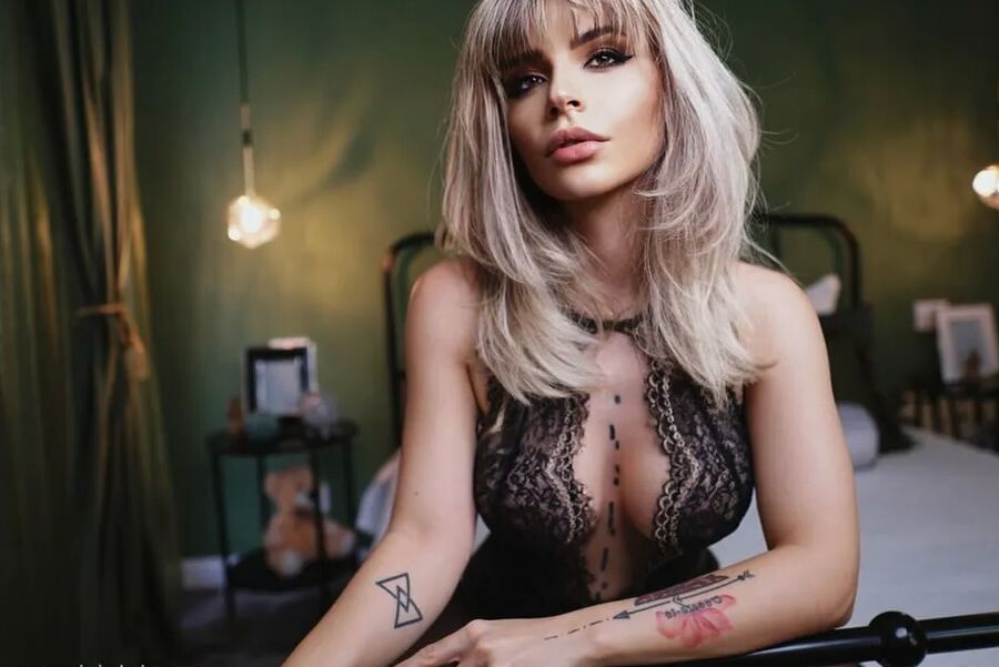Alexa Creed Free Photos