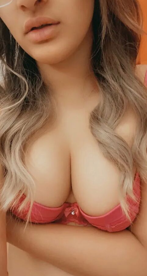 VanessaUKcam Free Photos