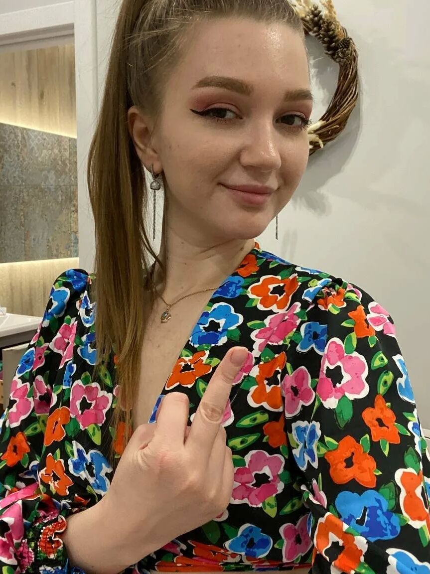 Findom Goddess Sonya Free Photos