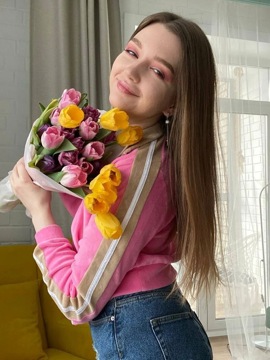 Findom Goddess Sonya Free Photos